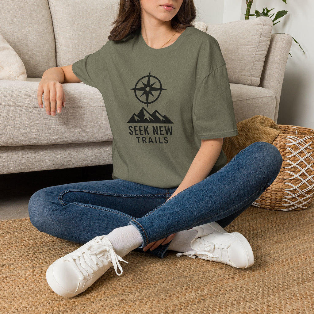 Nighttime silhouette scene T-Shirt